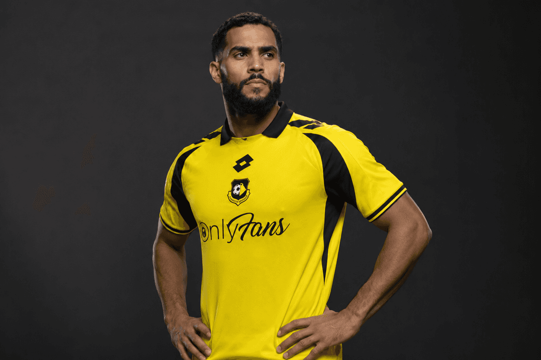 Com uma belíssima e tradicional camisa com a {@}[Lotto](69b0cf09bd87c239106c8891), nosso menino Juninho brilha com as cores do São Bernar…