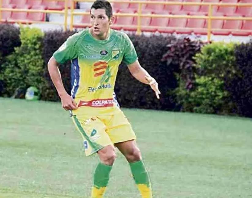 Michael Ordónez é do São Bento