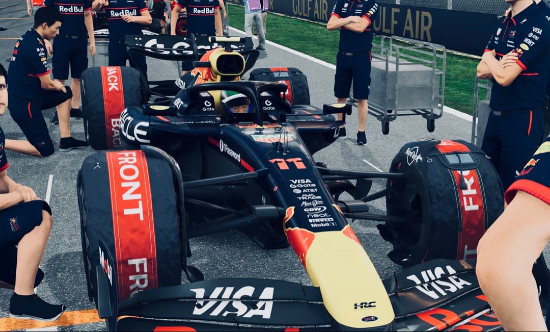 Depois de uma longa pausa, voltamos! Já começaremos a noite largando na pole position pra corrida do Bahrein!🏆