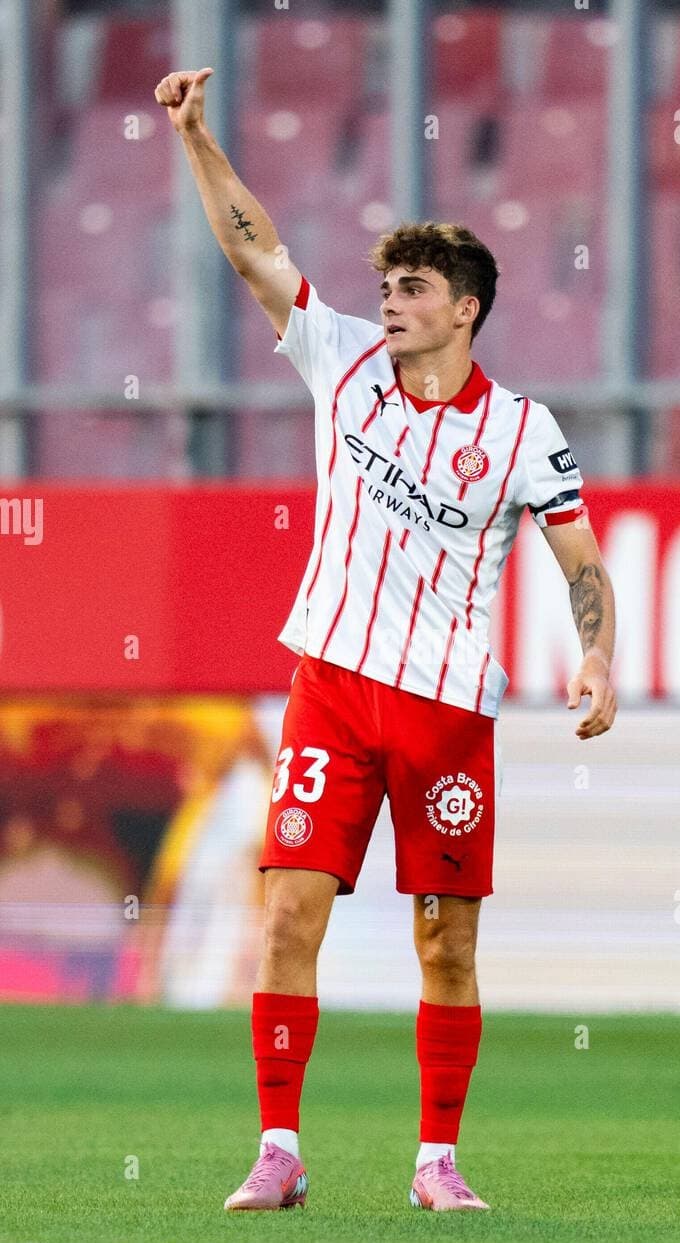 Segue as boas atuações do Girona, os principais por isso são o jovem Joel roca e Kevin de bruyne que fazem ótima temporada, mas a torcida…