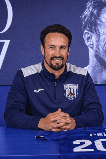 OFICIAL🚨 César Peixoto e o novo treinador do west Bromwich vai ter um contrato de 4 anos