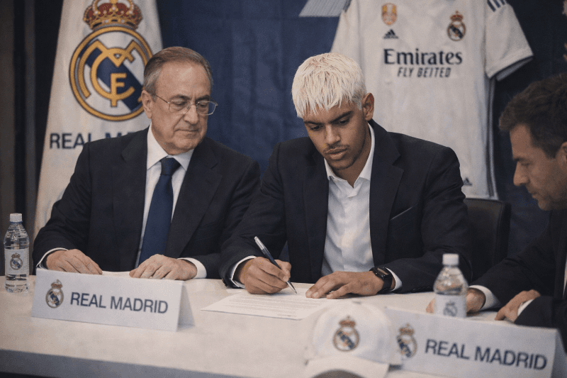 MUITO FELIZ!!!!, !HALA MADRID.