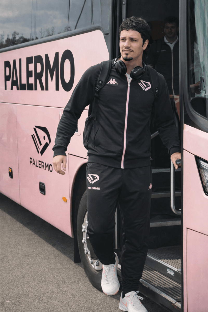 Chegamos pra primeira partida da temporada contra o monza vamos Palermo