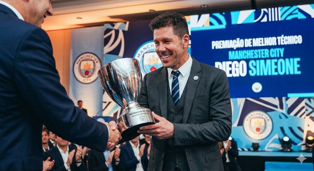 É muita honra ter você como nosso mister Diego Simeone você é nota 10