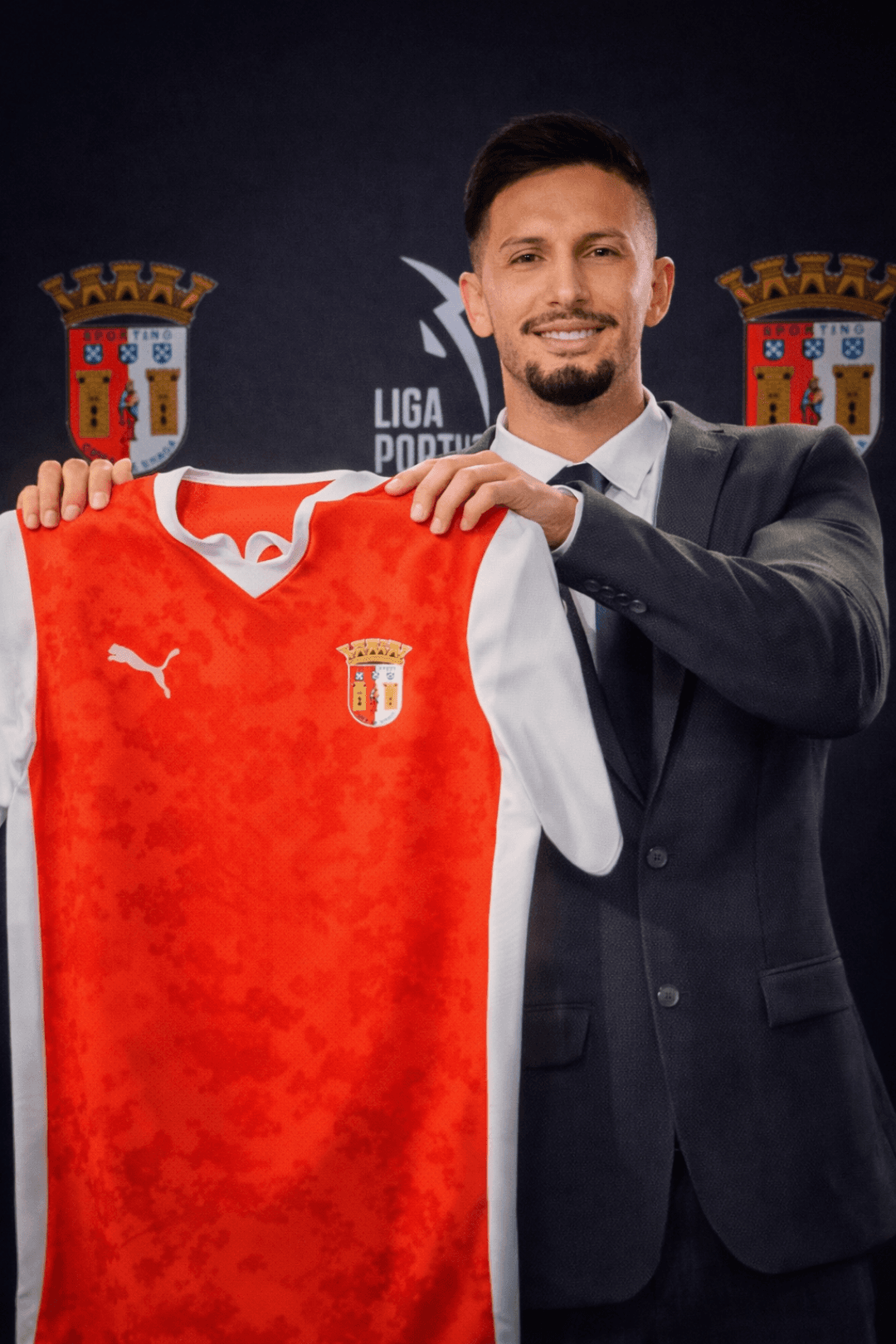 Feliz por subir para o time principal