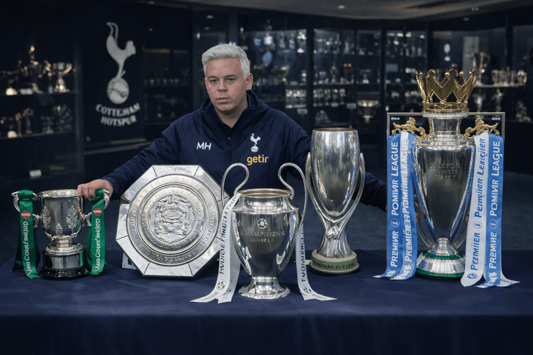 Hoje tambéme dia de Visita no Museu do Tottenham, não deixaria de visitar a Sala de Troféus e registrar. Aqui estão os nossos títulos con…