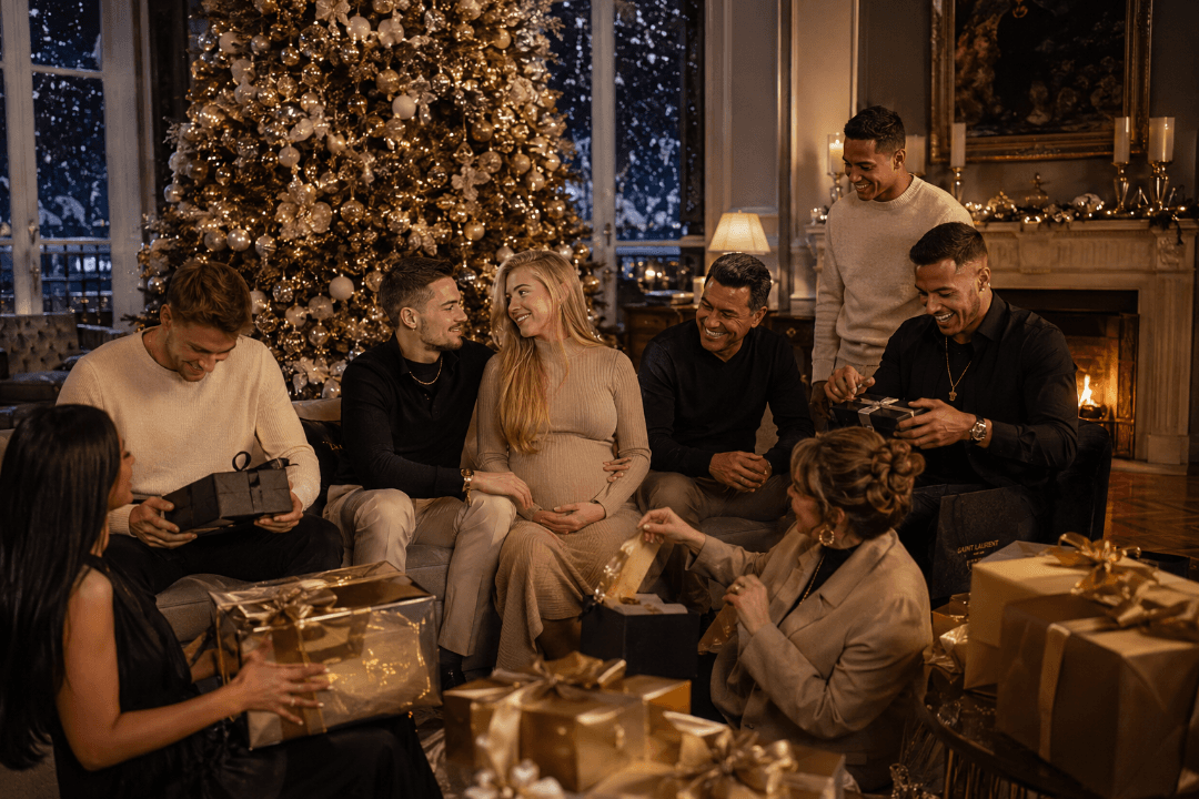 Merry Christmas 🌲🎁 Dia especial com a minha família ao lado, e agradecer a Deus, pois, está vindo mais um pacotinho a caminho, uma meni…