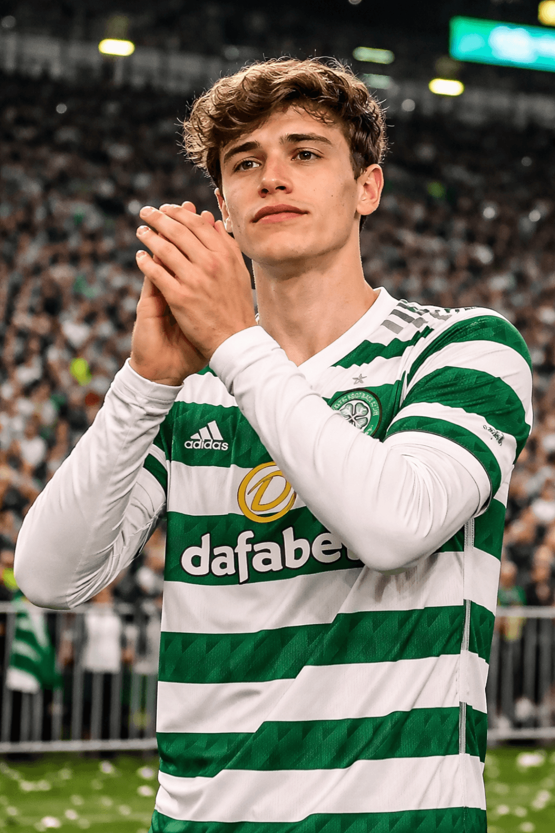 Hoje me despeço de um clube gigantesco, em que conquistei muito nesses 1 ano e 6 meses de clube, obrigado Celtic por tudo!!