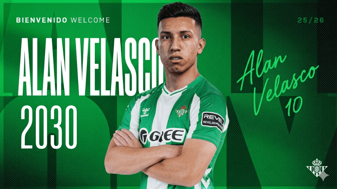 REFORÇO DE GALA EM HELIÓPOLIS! 💚🤍 ​Alan Velasco é verdiblanco! O promissor meia argentino fechou conosco até 2030. O novo pupilo de Jun…