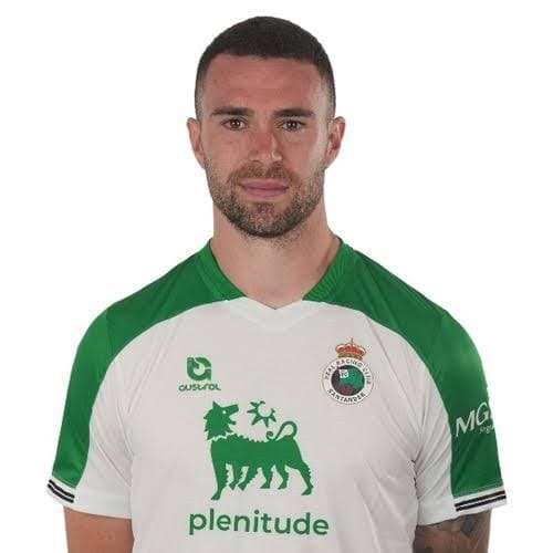 O zagueiro Manu Hernando é a nova contratação do Málaga CF chegando dos Passes Livres