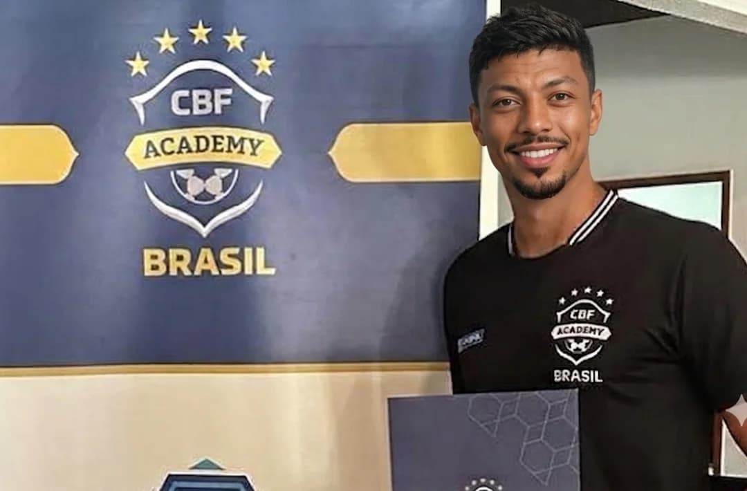 Formado como treinador 🫡