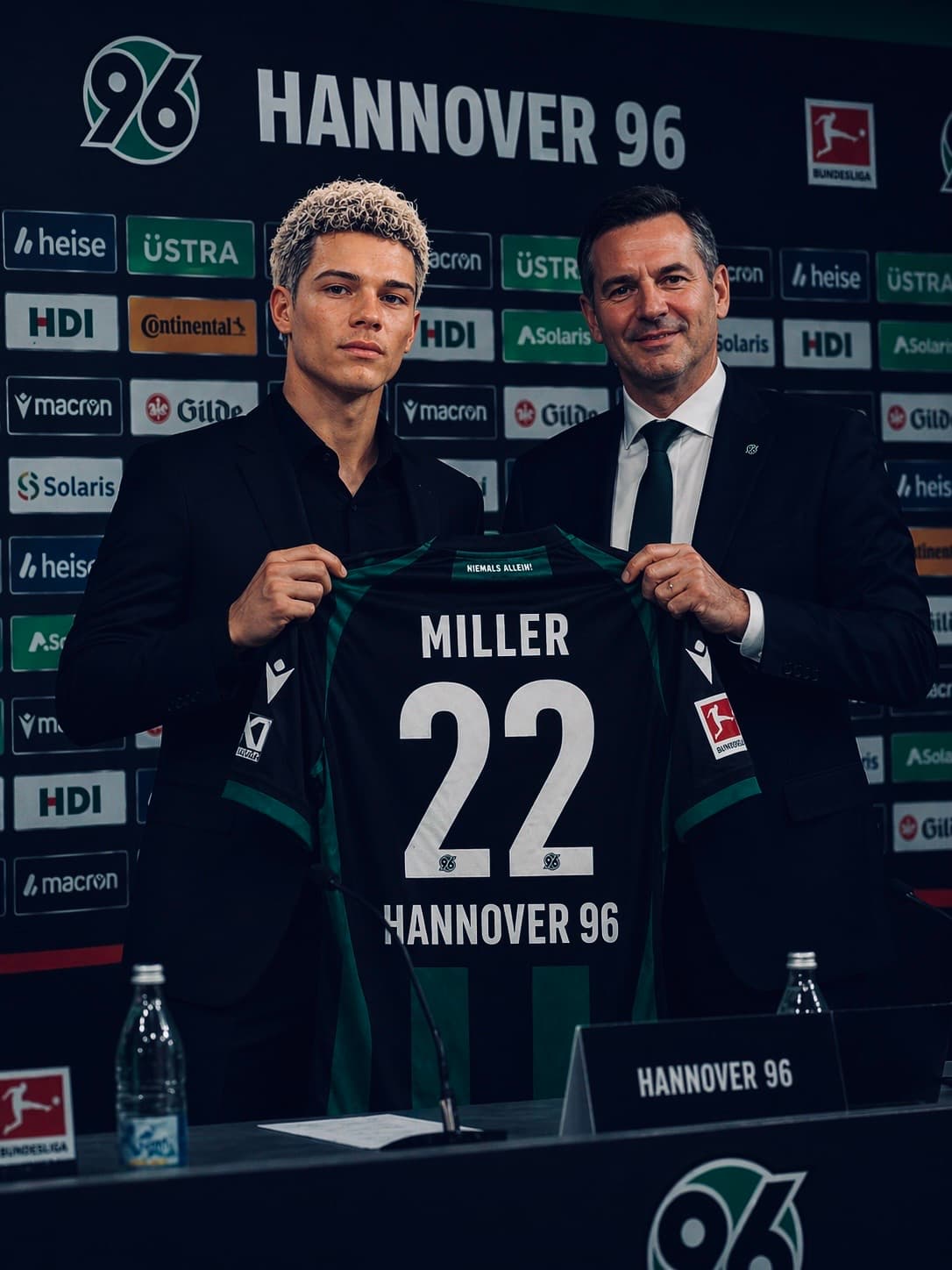 Novos ares🔥🇩🇪 #Hannover96 #NiemalsAllein