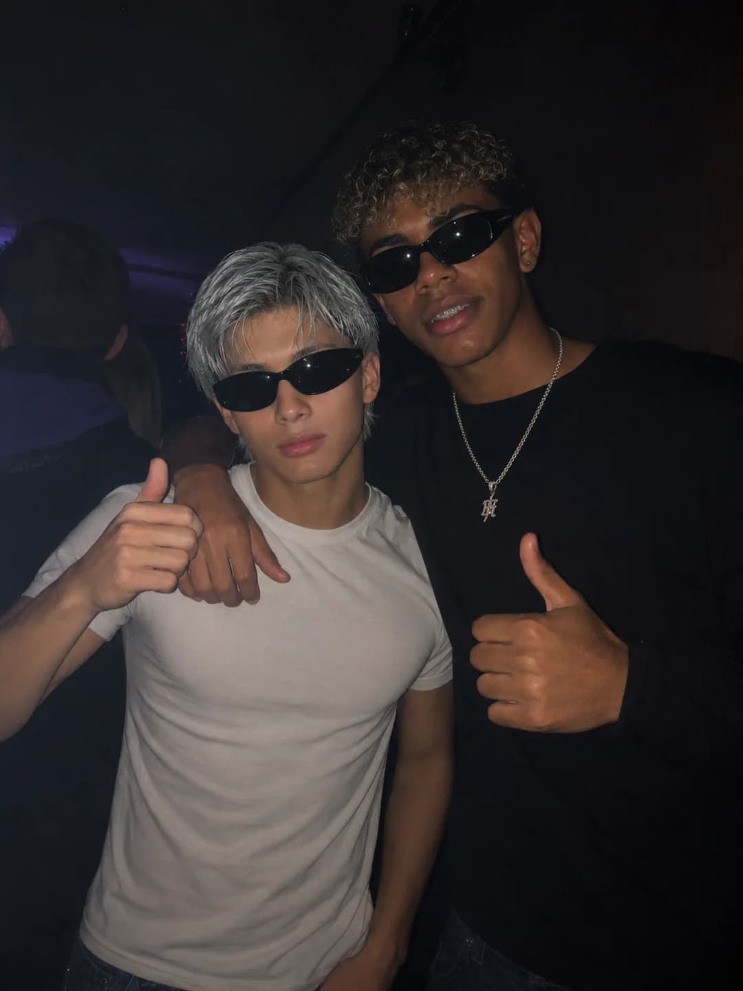 Adivinha quem eu e o kvaratskhelia encontramos na rua? O próprio yamal! Tive que falar com ele depois de tanto tempo!🫂🫂