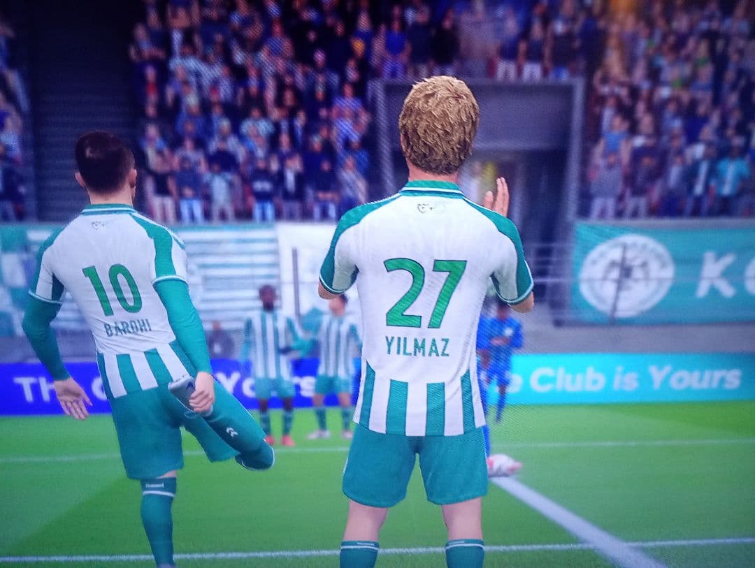 🚨 A entrevista de Yilmaz dividiu a torcida do Konyaspor. Parte dos torcedores apoia o jovem de 18 anos, destacando suas atuações e gols.…