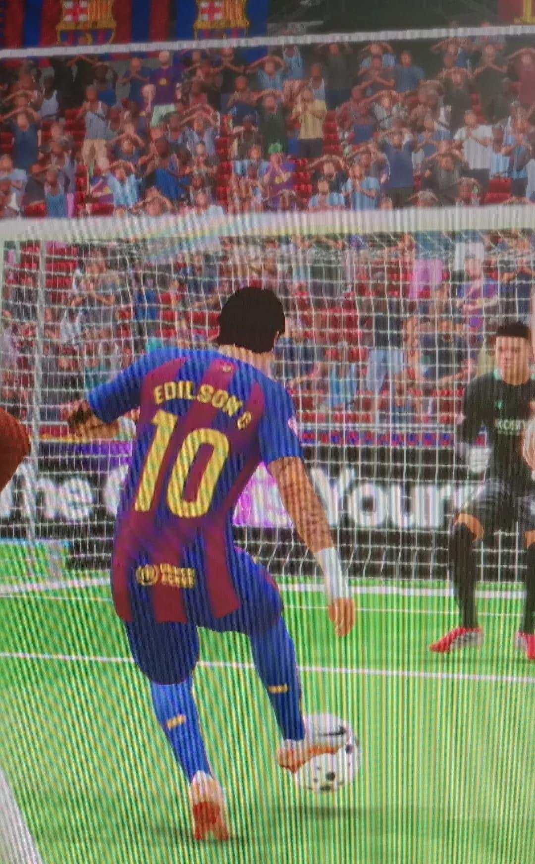 Hat trick na volta contra o Osasuna placar:BAR 9 - 0 OSA . Vamos às finais da Copa de España🇪🇸🔥.