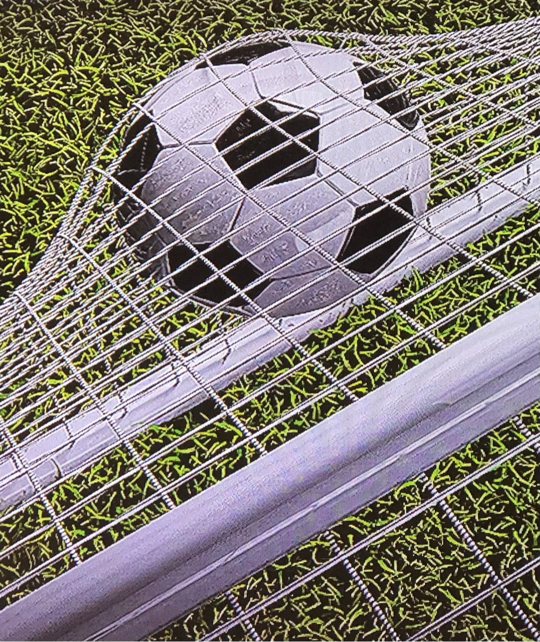 "3 a 2 de tirar o fôlego! Jogo muito complicado, resolvido só nos últimos minutos. Glória a Deus por um gol, uma assistência e, acima de …