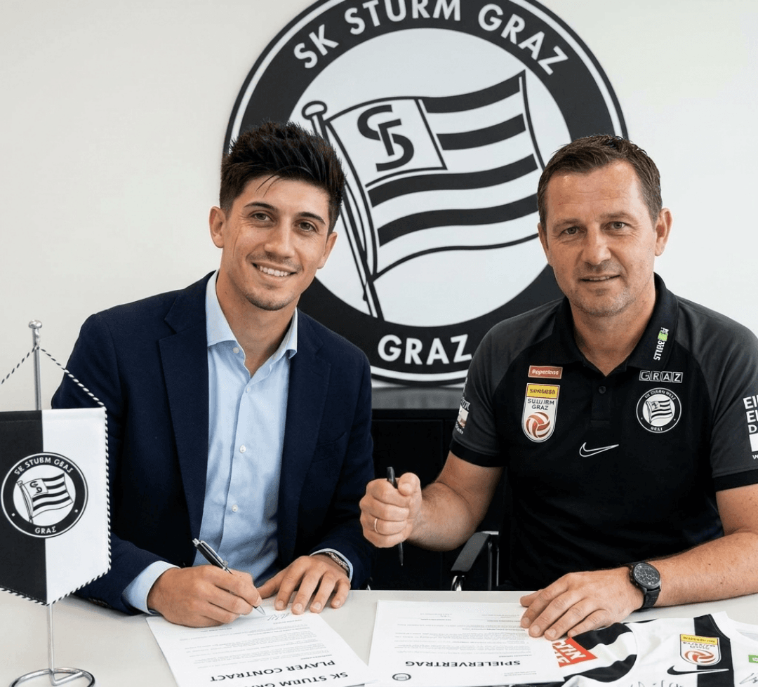 Hoje se inicia uma nova etapa na minha vida. Desde já, agradeço ao treinador e ao presidente do SK Sturm Graz por confiarem em mim para s…