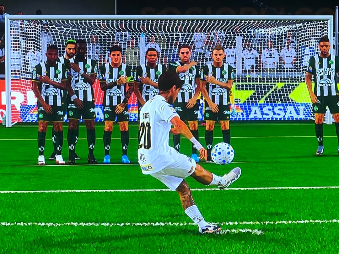 🚨🐳 VITÓRIA DO PEIXÃO! 🐳🚨 ⚽ CHAPECOENSE 0️⃣ x 2️⃣ SANTOS 🌟 O destaque da partida foi o Novo Messi! ⚽ Gol 1 — Bela jogada individual e…