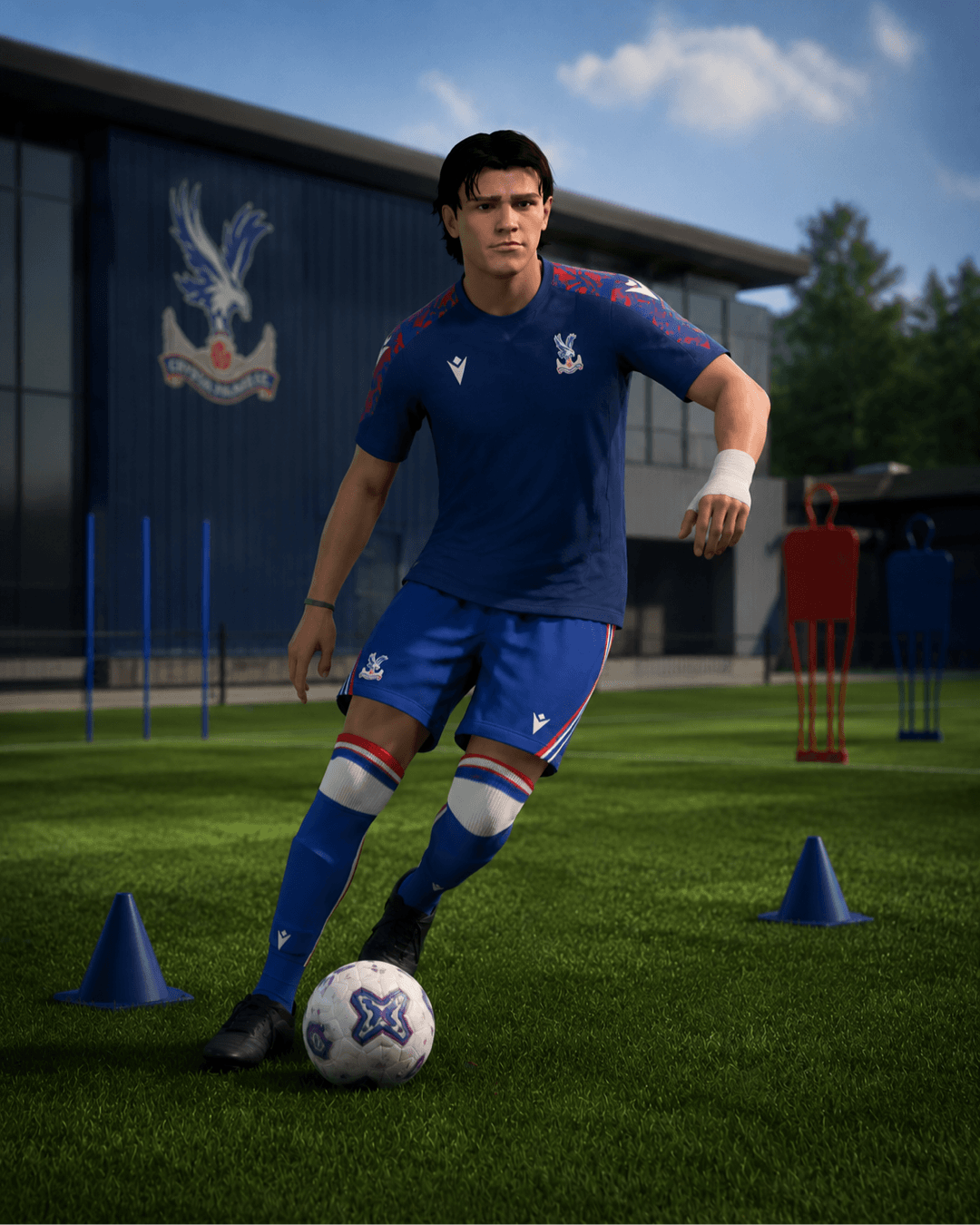 Fiz meu primeiro treino após subir da base do Crystal palace, sempre sonhei com esse momento e espero ser escalado para o último jogo da …