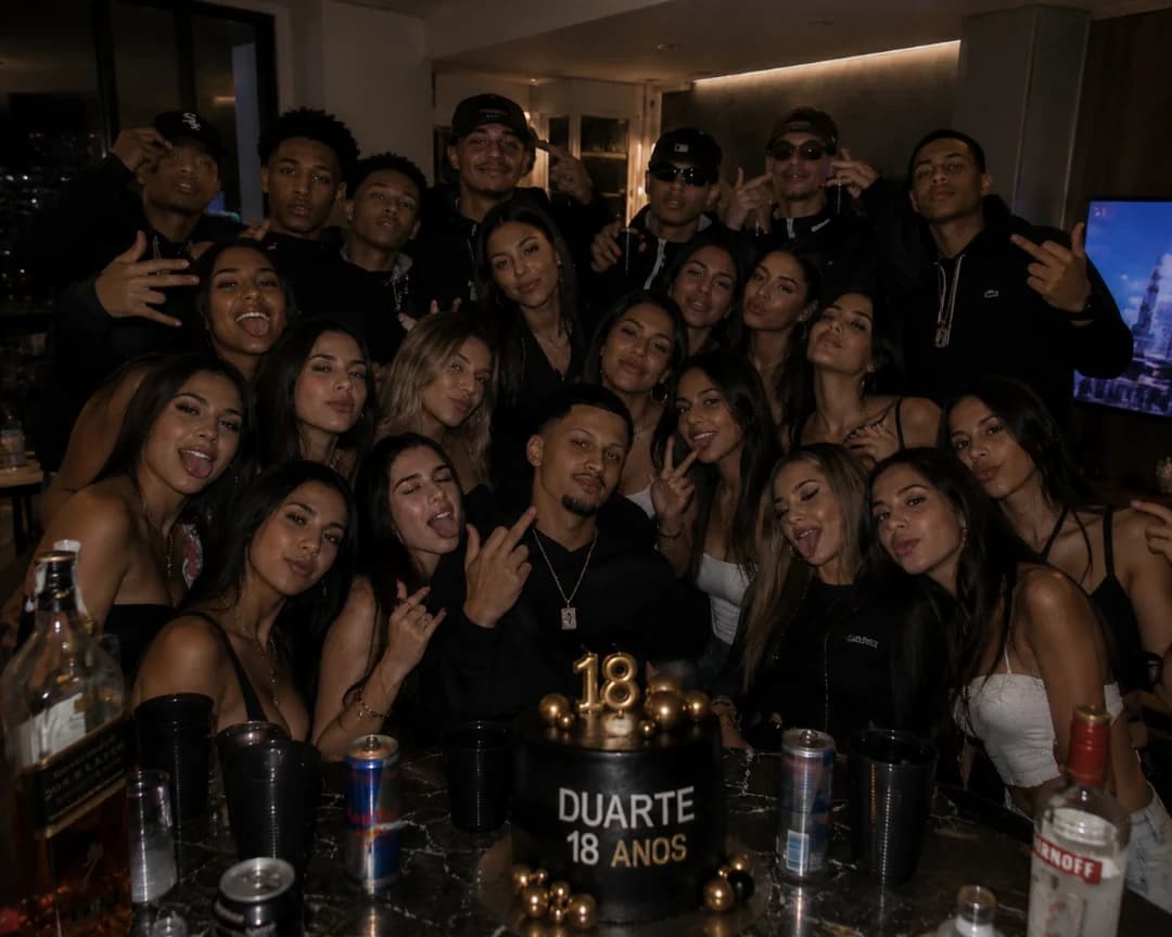 aniversário +3 🎩🥸