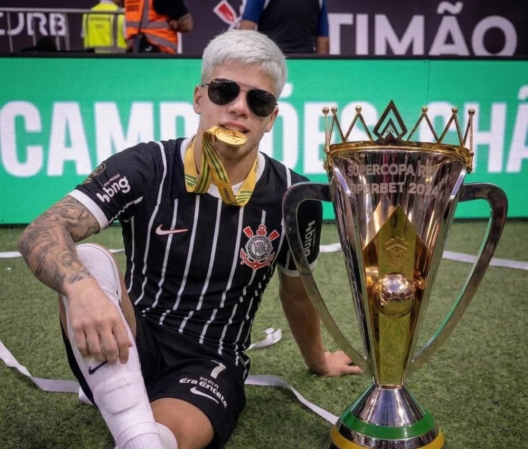 Toda Honra e Glória a Ti Senhor🏆🤍🖤 1 Titulo No Profissional