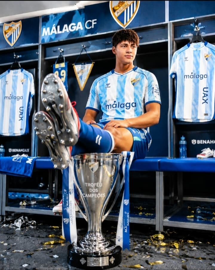 🇵🇹 Primeiro título com 17 anos 🏴 Firts trophy at 17 years old