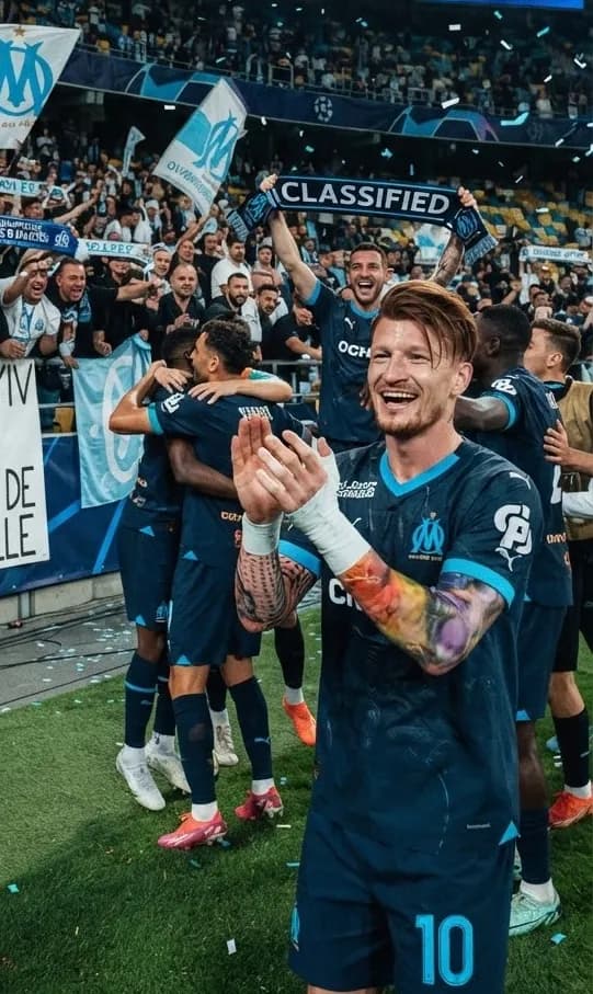 Estamos classificados direto pras oitavas de final da Champions League sem precisar dos play offs. Que time incrível. Vamos Marseille ❤️…