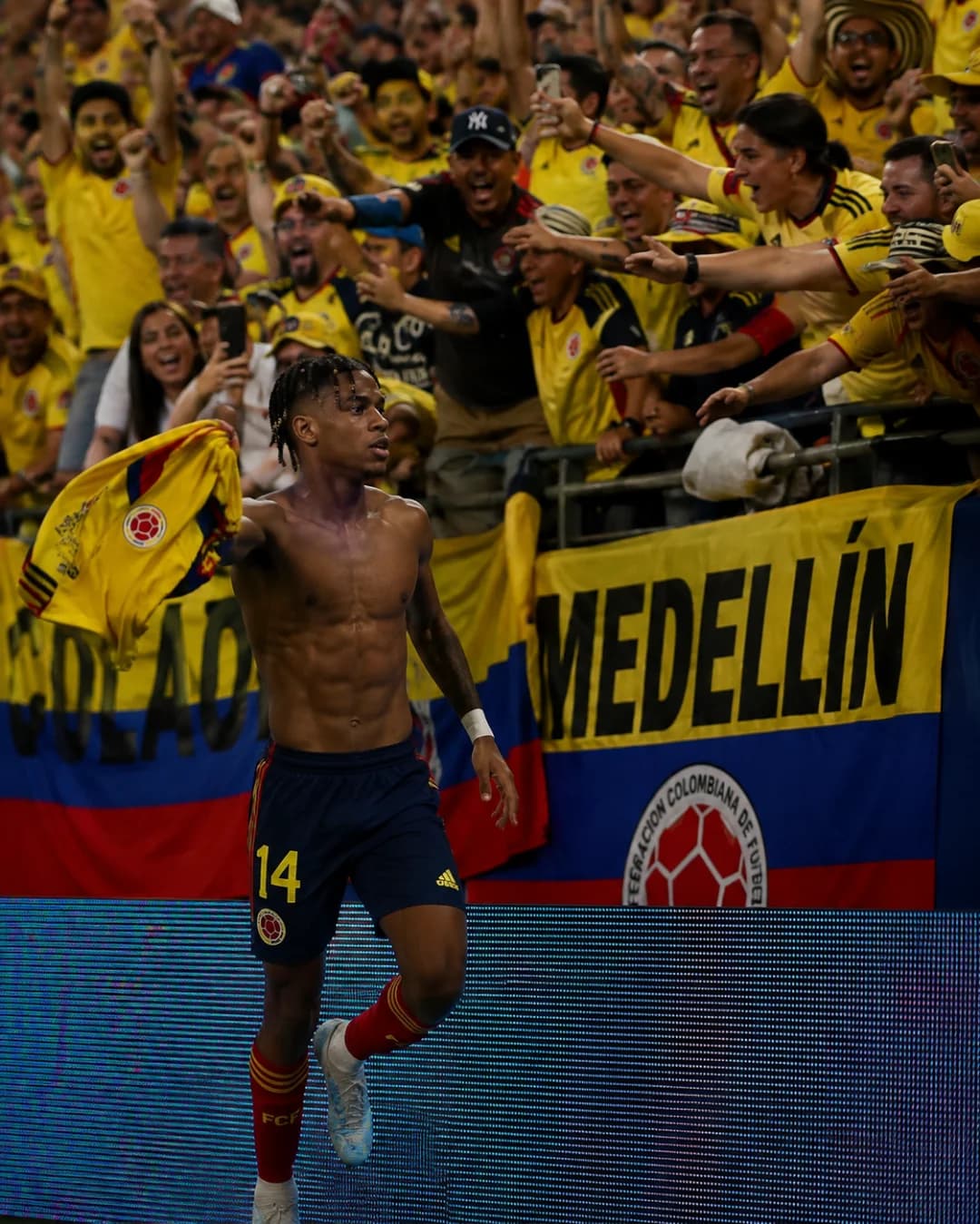 ¡Primer gol en el Mundial, qué alegría! ¡Vamos, nos esperan los octavos de final!