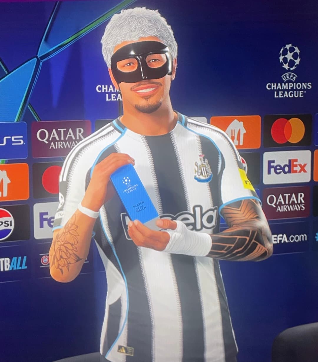 Após uma grande exibição no encontro contra o R.Madrid. Guga recebe o melhor em campo!
