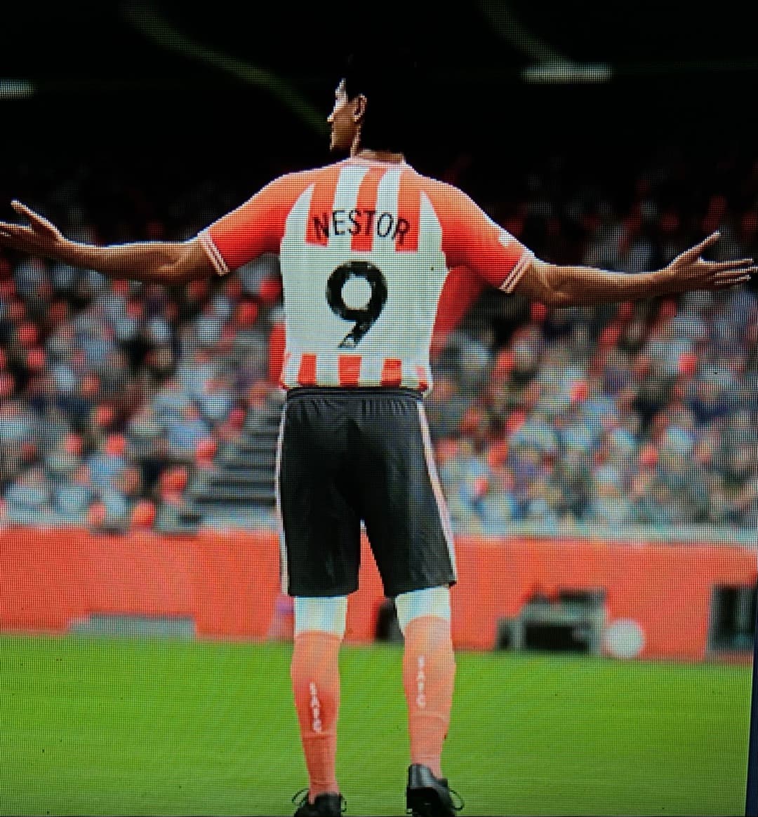 Que noite inesquecível! Muito feliz pela minha estreia e pelos gols.⚽️🔥 Agradeço ao Sunderland pela confiança e pela oportunidade de ves…
