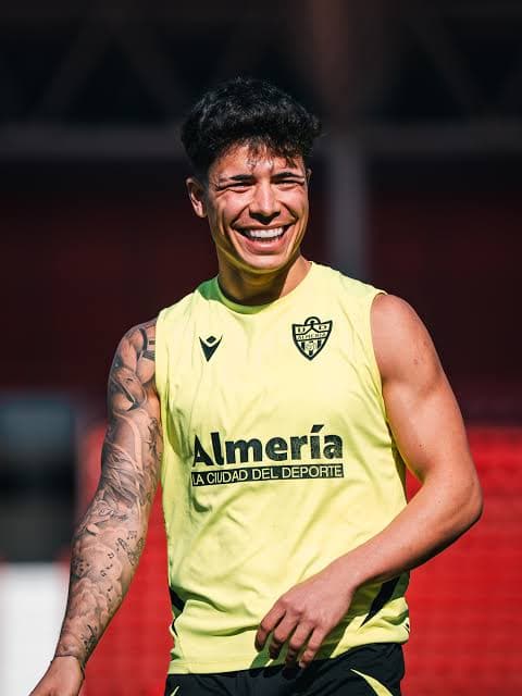 Com a chegado do novo treinador ele foi atrás de algumas peças que encaixariam no esquema de jogo dele Melamed-8M Bernabé-9M Caprile- 12M…