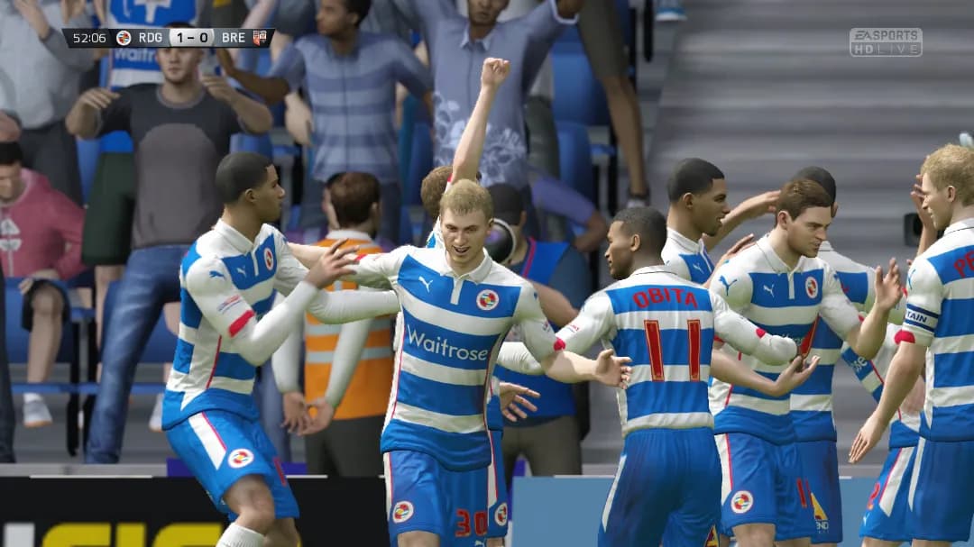 VITÓRIA DO READING! 👊🔵⚪ • FL CHAMPIONSHIP 2014/2015 - 1ª RODADA • 🔵⚪ Reading 3 x 1 Brentford 🔴⚪ 52' P. Bamford Betinho 65' 60' Robson…