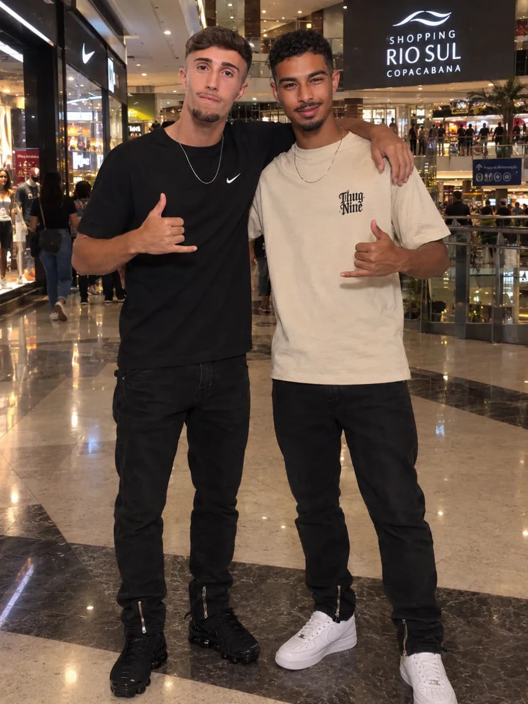 Só não é mesmo do sangue pai e mãe porque fora isso é o melhor irmão do mundo Tmj sempre irmão Deus te abençoe nessa sua nova caminhada n…