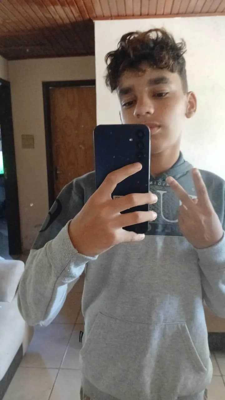 Me chamo Patrick, sou camisa 19 do Real Madrid. Sou de Brasil. Vocês verão muito da minha história daqui pra frente. Aguardem!