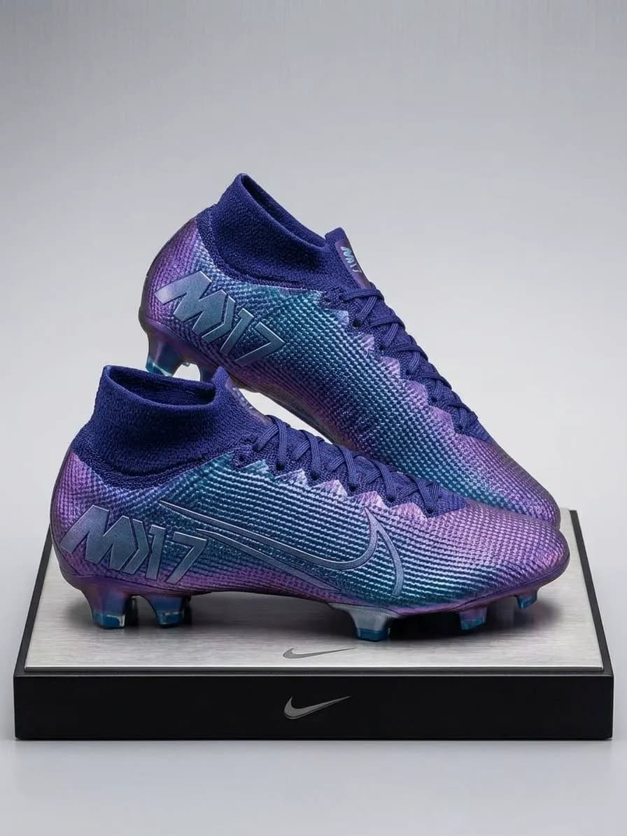 Minhas primeiras chuteiras com a Nike.