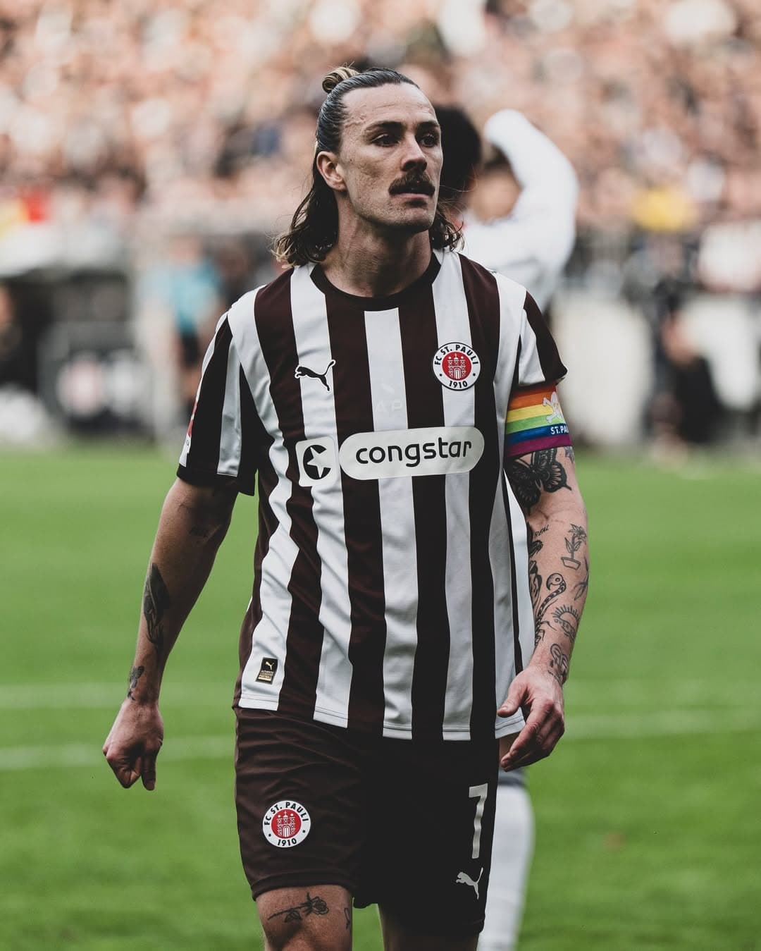 Vitória por 4 a 0 em casa para afirmar ainda mais a boa fase da equipe, assumimos momentaneamente a liderança da Bundesliga com 29 pontos…
