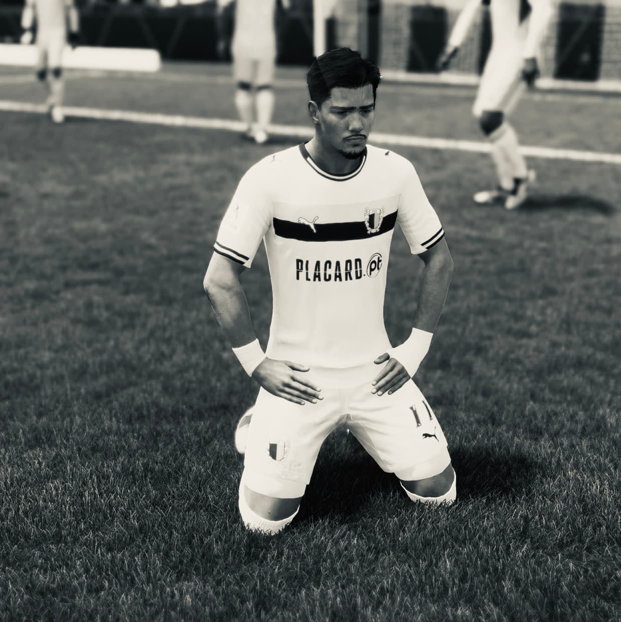 Hoje despeço-me do Futebol Clube de Famalicão com um enorme sentimento de gratidão. Foi um orgulho representar este clube, vestir esta ca…