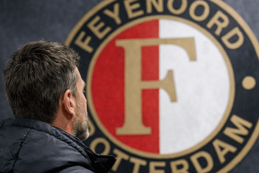 Sou o novo treinador do clube Feyenoord, com muito prazer aceitei a proposta, e estou disposto a colocar o Feyenoord lá no topo