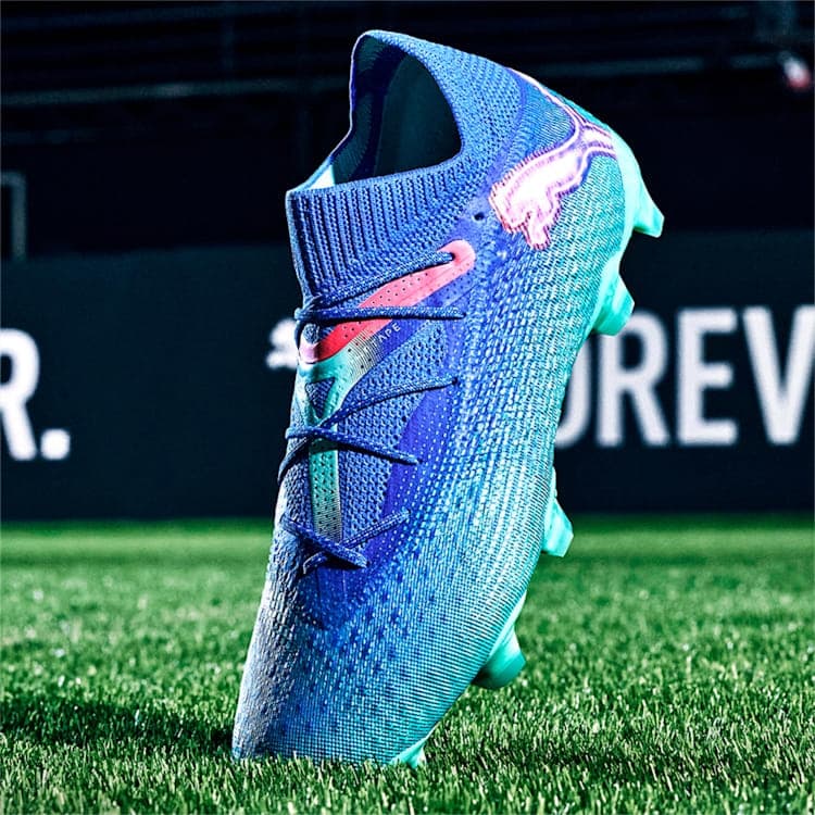 Novo capítulo, novas cores. Orgulho em ser atleta patrocinado pela Puma e entrar em campo com confiança, velocidade e personalidade. 🐆👟⚽