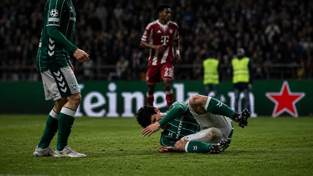 Uma entrada desnecessária, tive uma fratura no tornzelo, desfalquei meu time nas oitavas da champions, agora perdere o restante da tempor…