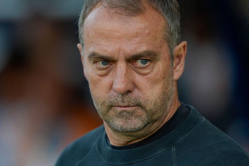 Hans Flick assume o futebol clube Barcelona e já garante a supercopa da Espanha