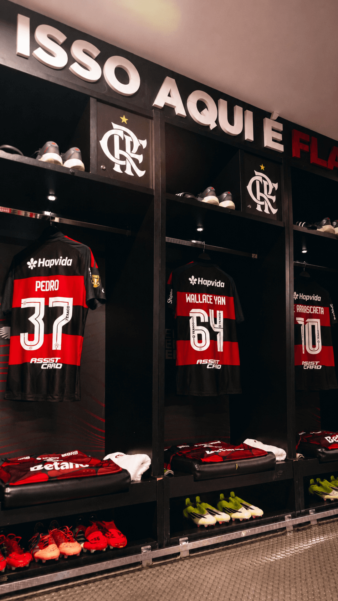 Tarde de Fla x Flu! ⚽: Fluminense x Flamengo 🏟️: Maracanã 🏆: Campeonato Brasileiro - 10 Rodada 🗓️: 11/04/2026
