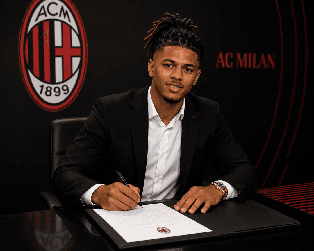 🔴⚫ Um novo capítulo começa. É uma honra vestir a camisola do AC Milan. Obrigado ao clube pela confiança. Prometo dar tudo em campo e lut…