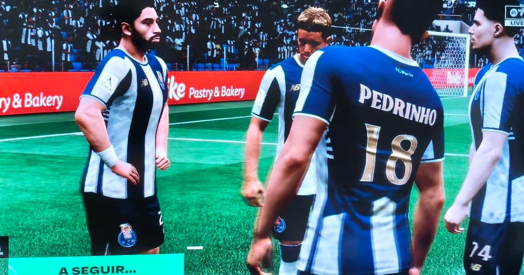 Hoje é minha primeira partida oficial! Contra o vitória, não aceito nada menos que a própria vitória ✌🏻🏅
