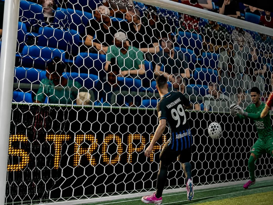 Obrigado Senhor pela estreia , primeiro gol na conta😜🤚