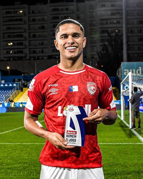 Chegou também Gabriel Silva-10M Luismi- 8M Tivemos algumas saídas também do clube.