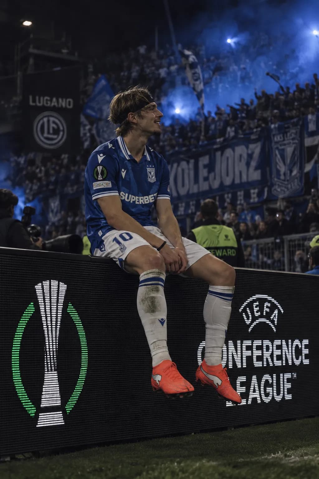 Primeira noite europeia. Primeiro golo europeu. 🇪🇺💙 Empate não era o resultado que queríamos, mas é um momento que nunca vou esquecer.…