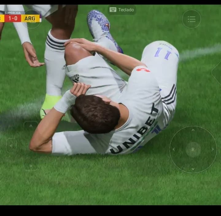 Nem pensava disso acontecer logo quando comecei a pegar espaço no time tava jogando muito sofro essa lesão que simplesmente foi minha últ…