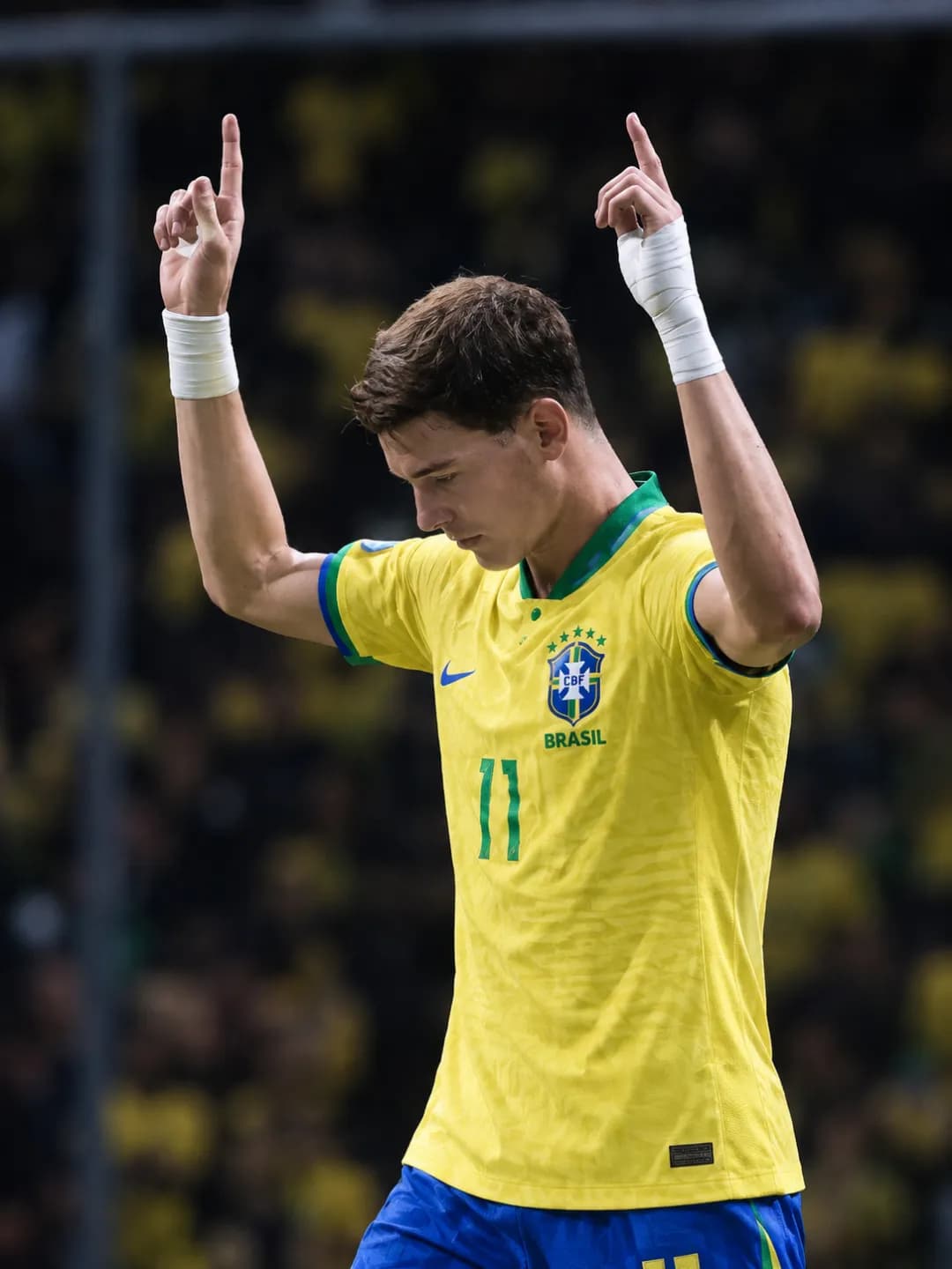 O sonho está realizado jogar a copa do lado do seu ídolo Neymar Jr, Cruz mostra que está muito feliz de estar na equipe🇧🇷✋️😜🤚
